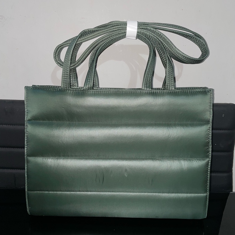 Moose Knuckle X Telfar Puffer Bag - Picture 2 of 11